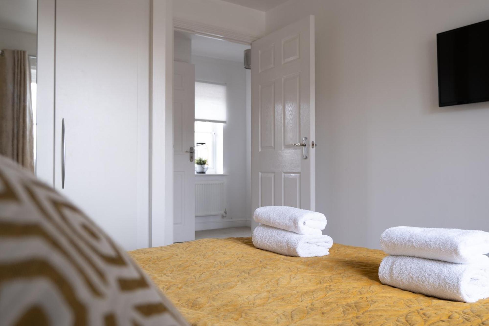 Sorrel House Apartment Carterton Bagian luar foto